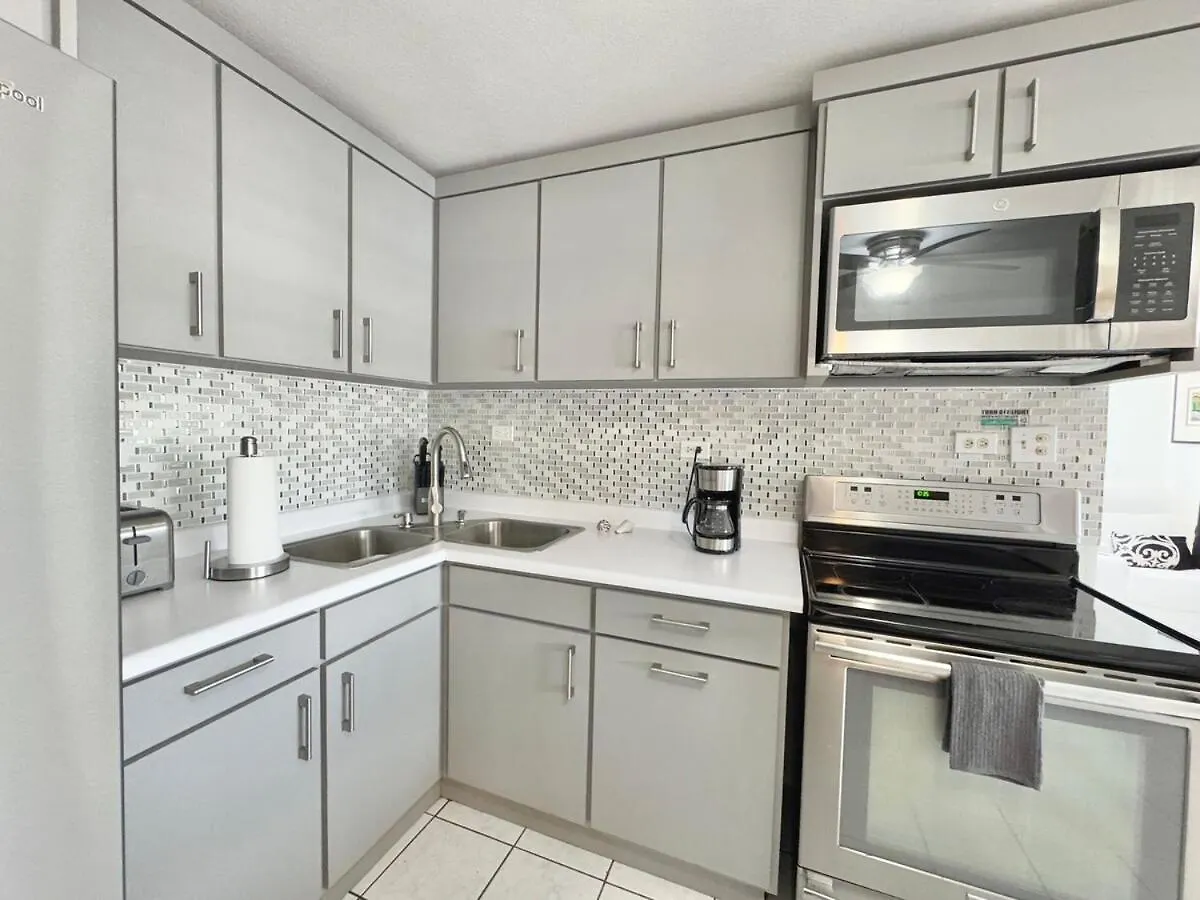 Ceiba Vacation Rental C1 B16